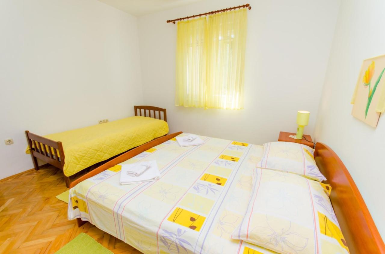 Apartments Ivana トロギール エクステリア 写真